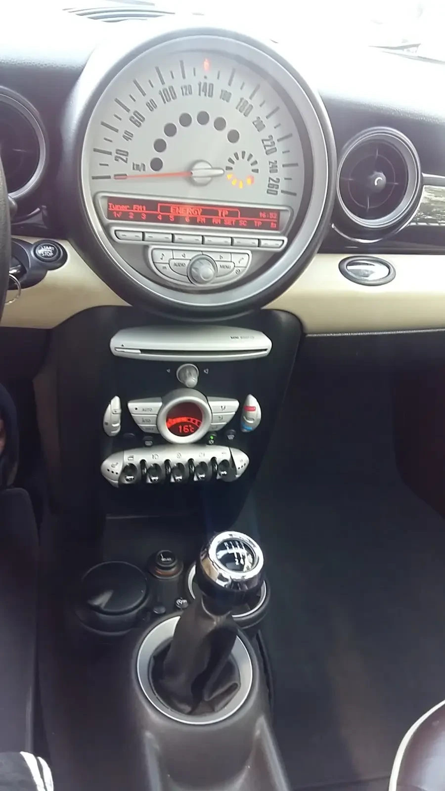 Mini Cooper s Clubman-1.6i16v-Limited Edition!, снимка 15 - Автомобили и джипове - 54660412