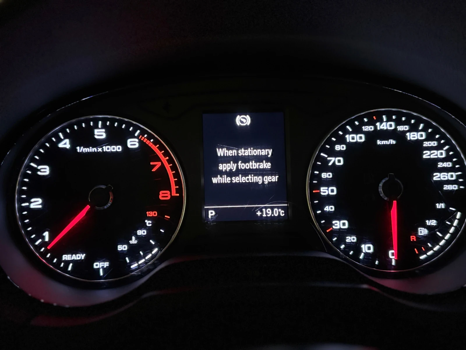 Audi A3 1.4 TFSI CoD ULTRA, снимка 10 - Автомобили и джипове - 54730427
