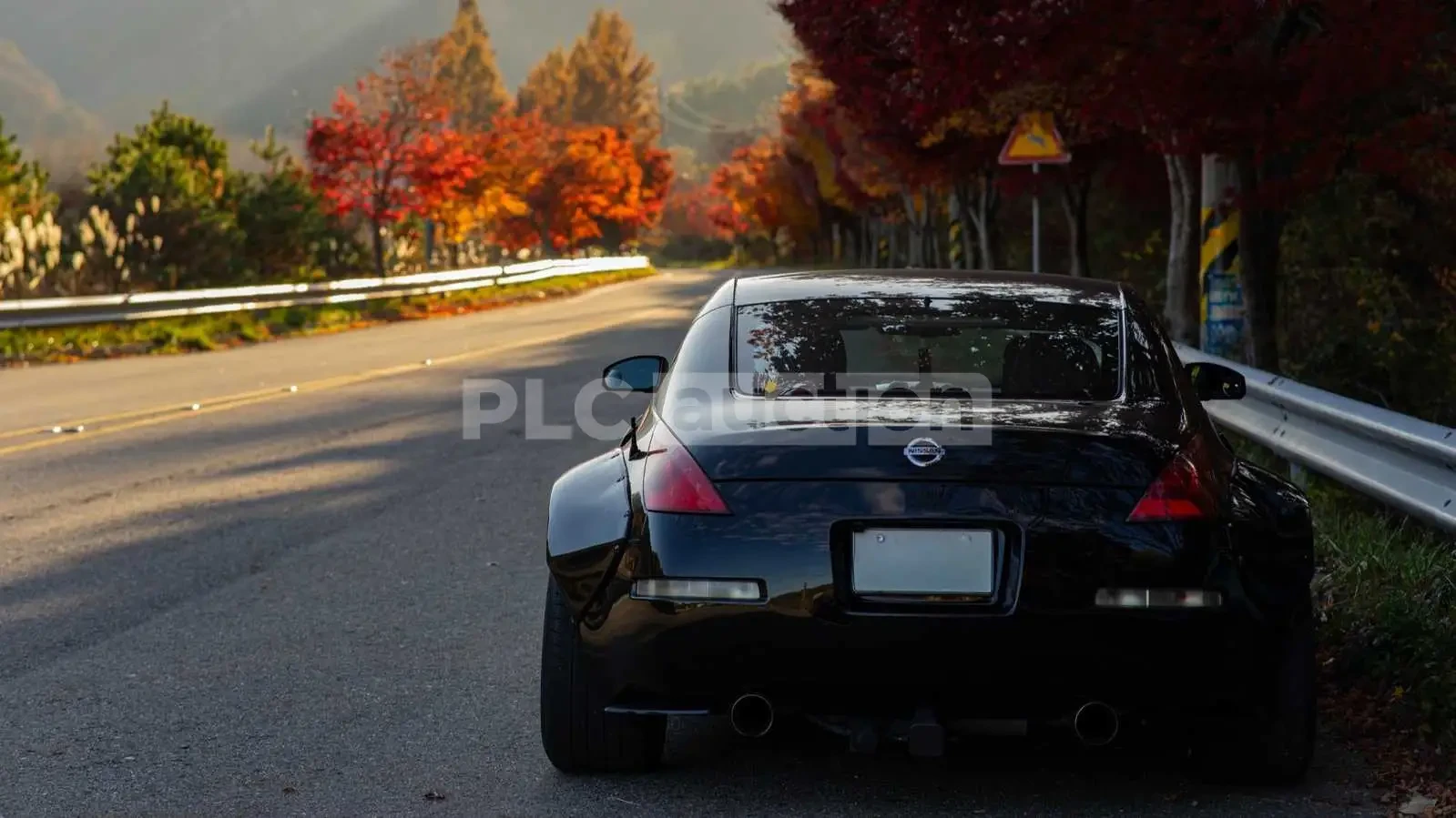 Nissan 350z 3.5 | BODYKIT| РЪЧНИ СКОРОСТИ| ВКЛ.ТЕХНОТЕСТ, снимка 2 - Автомобили и джипове - 54760010