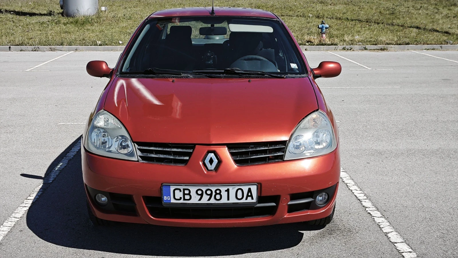 Renault Symbol 1.4 75 ГАЗ, снимка 6 - Автомобили и джипове - 55471190