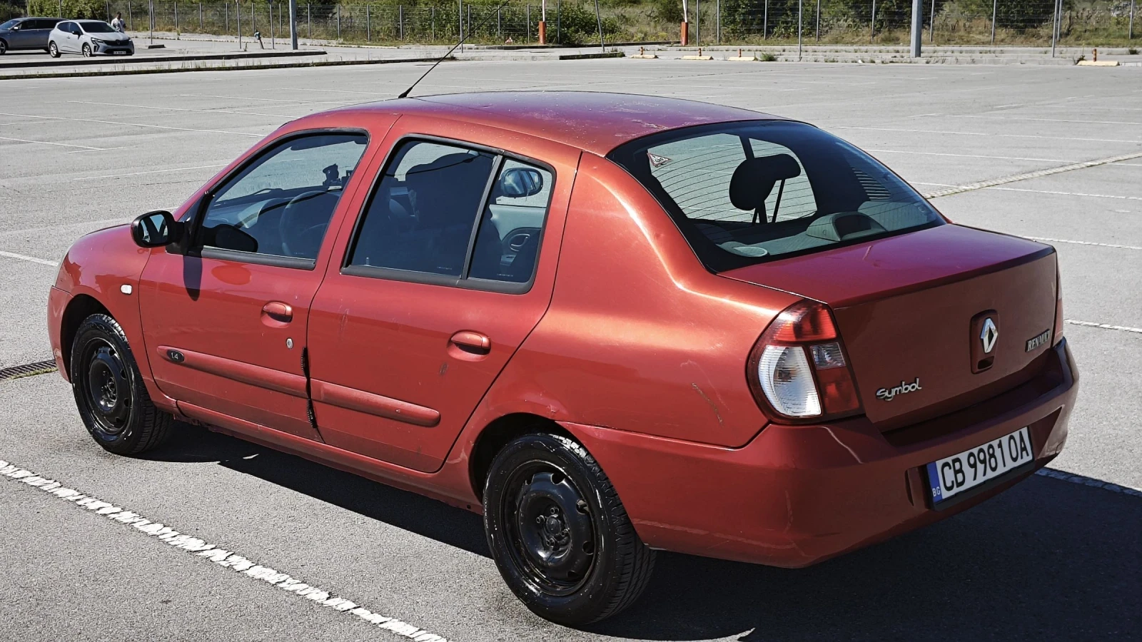 Renault Symbol 1.4 75 ГАЗ, снимка 2 - Автомобили и джипове - 55471190
