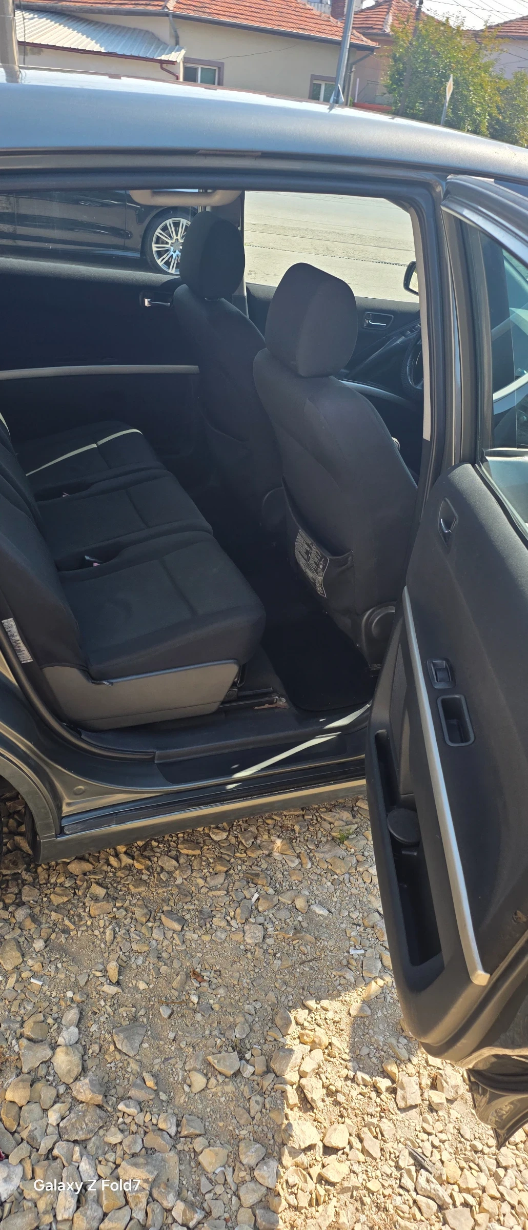Toyota Corolla verso 2.0, снимка 7 - Автомобили и джипове - 56030195