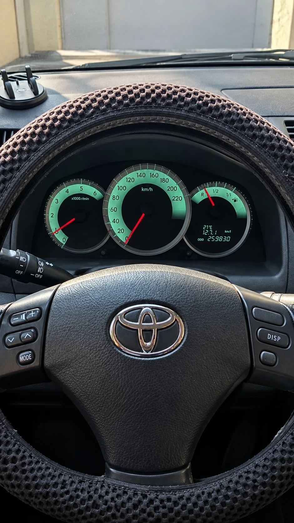 Toyota Corolla verso 2.0, снимка 10 - Автомобили и джипове - 56030195