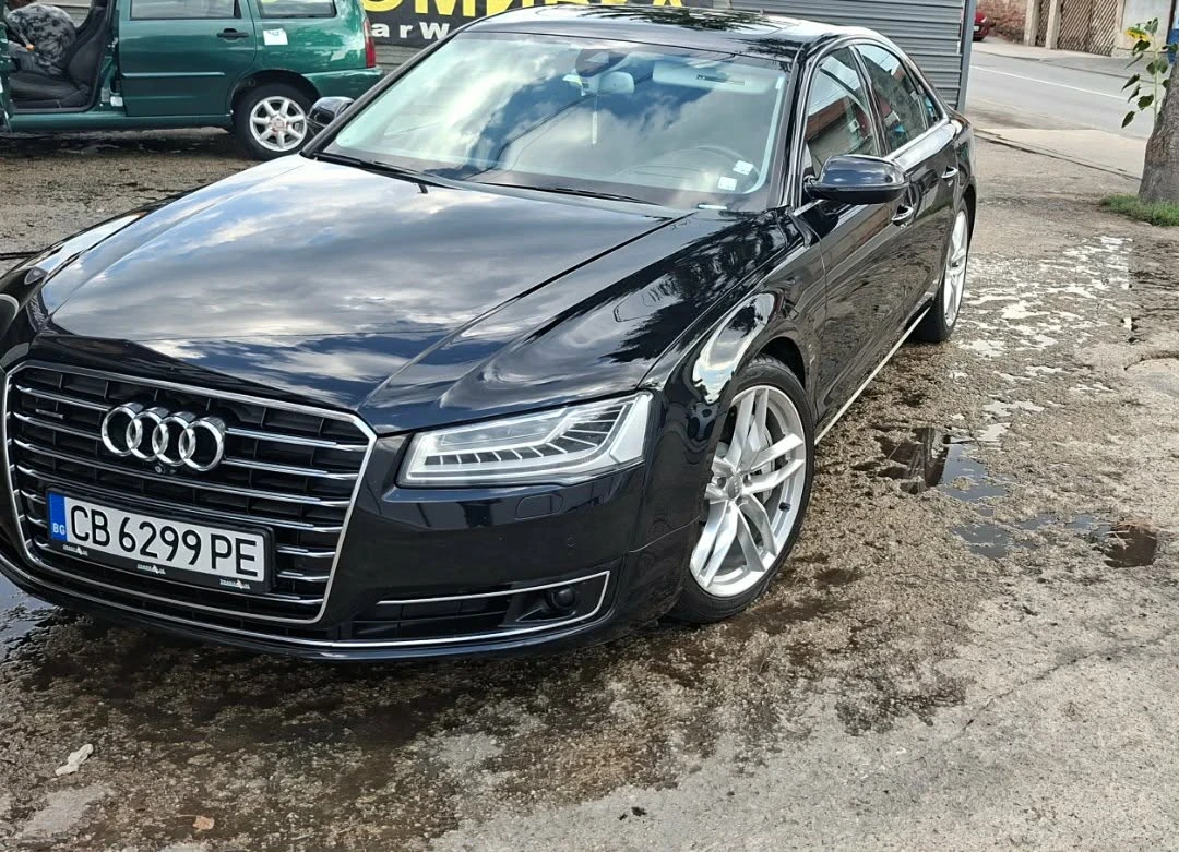 Audi A8