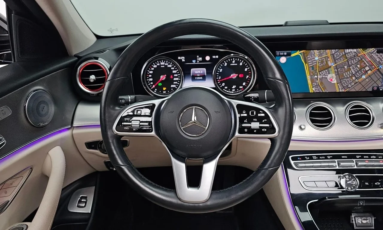 Mercedes-Benz E 300 * E300 Avantgarde * , снимка 13 - Автомобили и джипове - 56628181