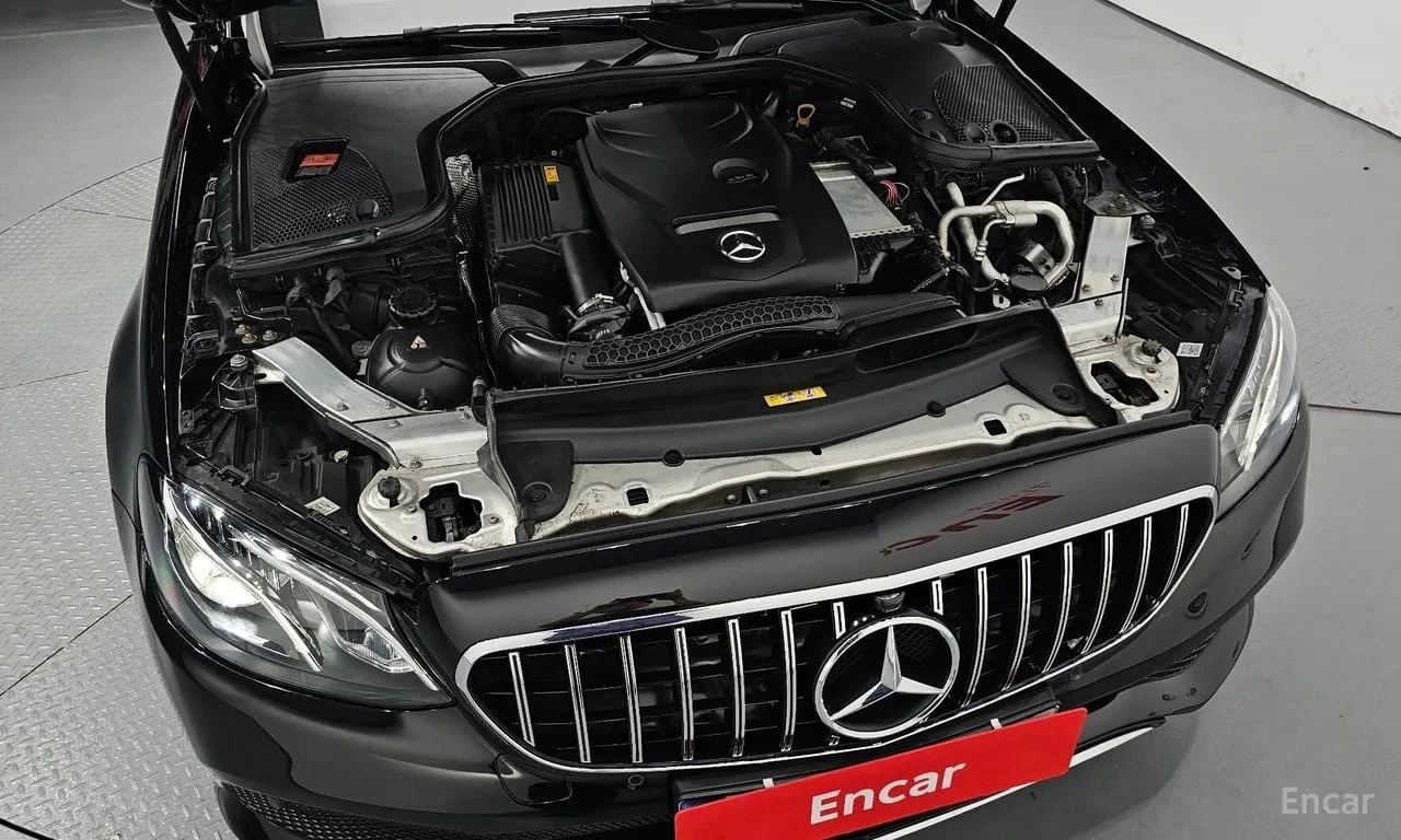 Mercedes-Benz E 300 * E300 Avantgarde * , снимка 6 - Автомобили и джипове - 56628181