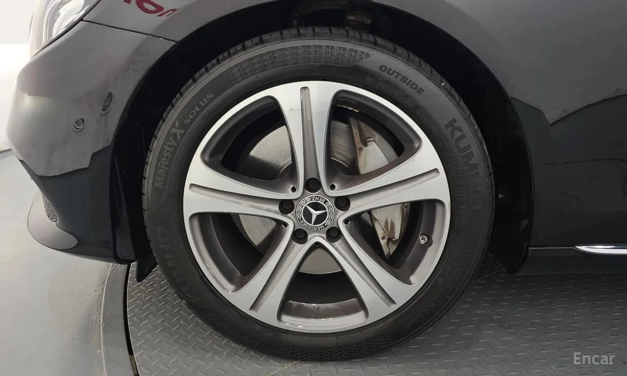 Mercedes-Benz E 300 * E300 Avantgarde * , снимка 5 - Автомобили и джипове - 56628181