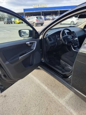 Volvo XC60 2.4 D AWD D3, снимка 8