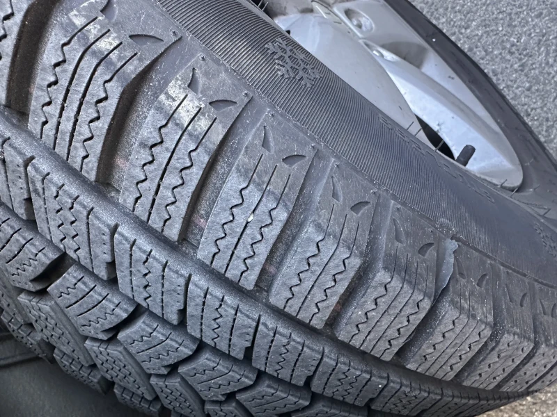 Suzuki Grand vitara, снимка 8 - Автомобили и джипове - 52839792