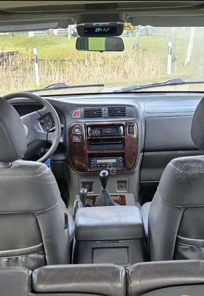 Nissan Patrol, снимка 4 - Автомобили и джипове - 53332592