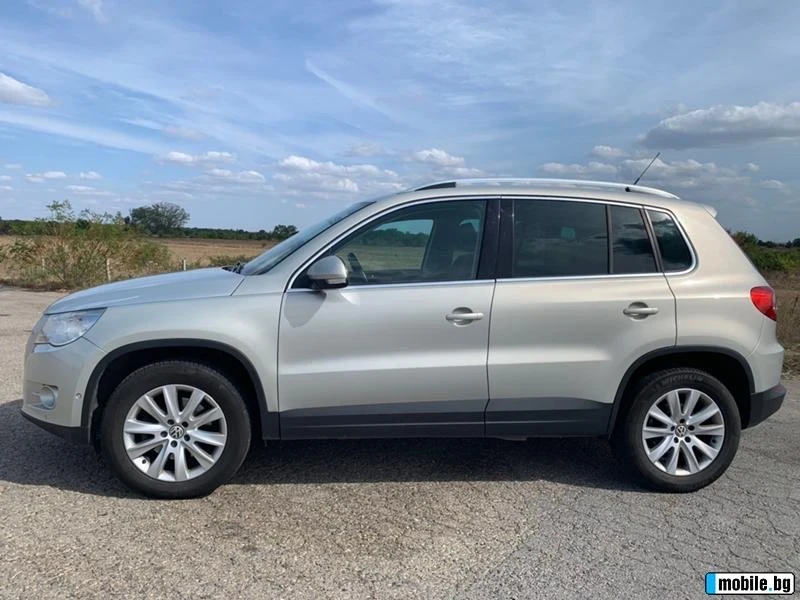 VW Tiguan, снимка 10 - Автомобили и джипове - 56689750