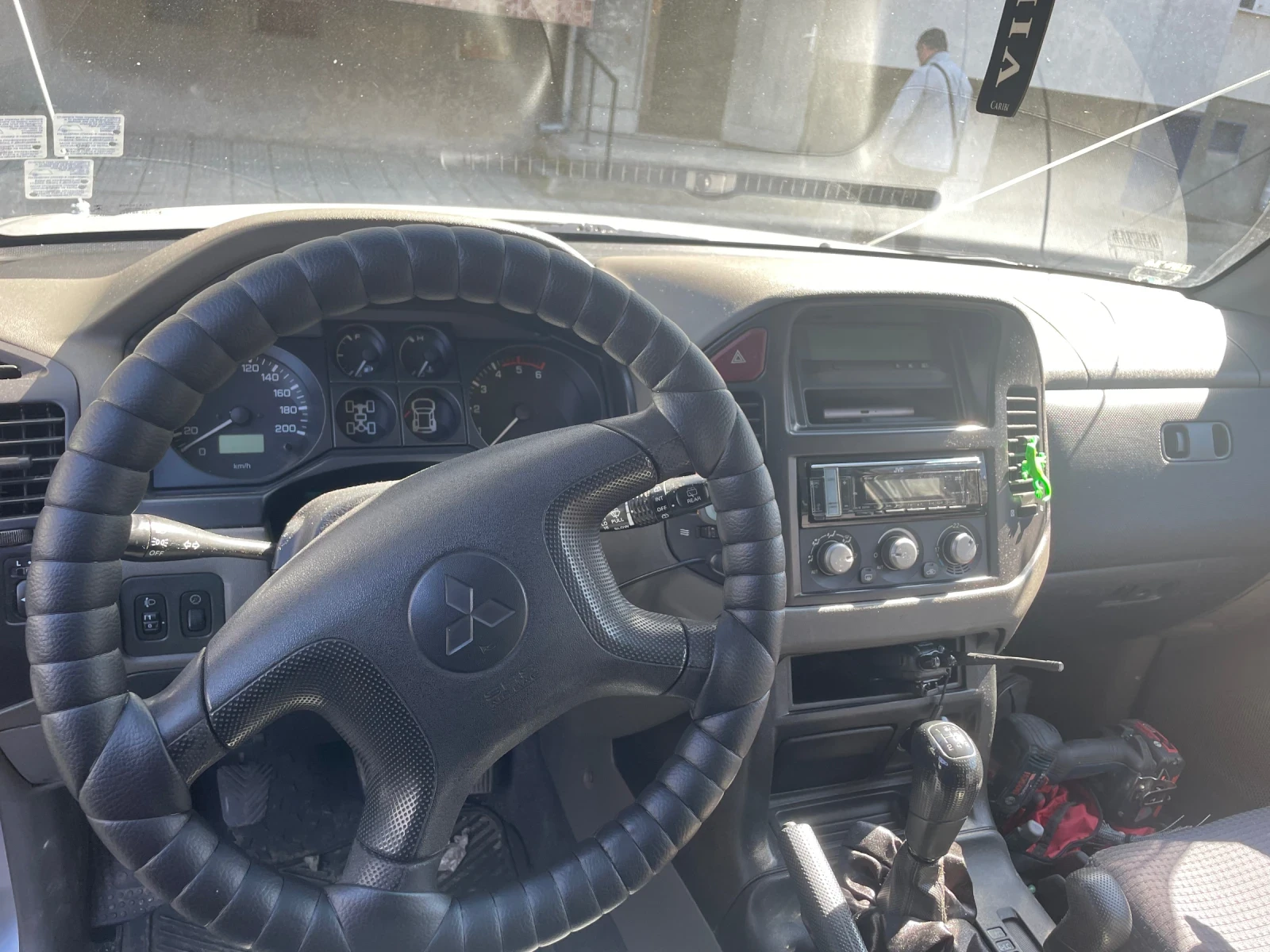 Mitsubishi Pajero  - изображение 3