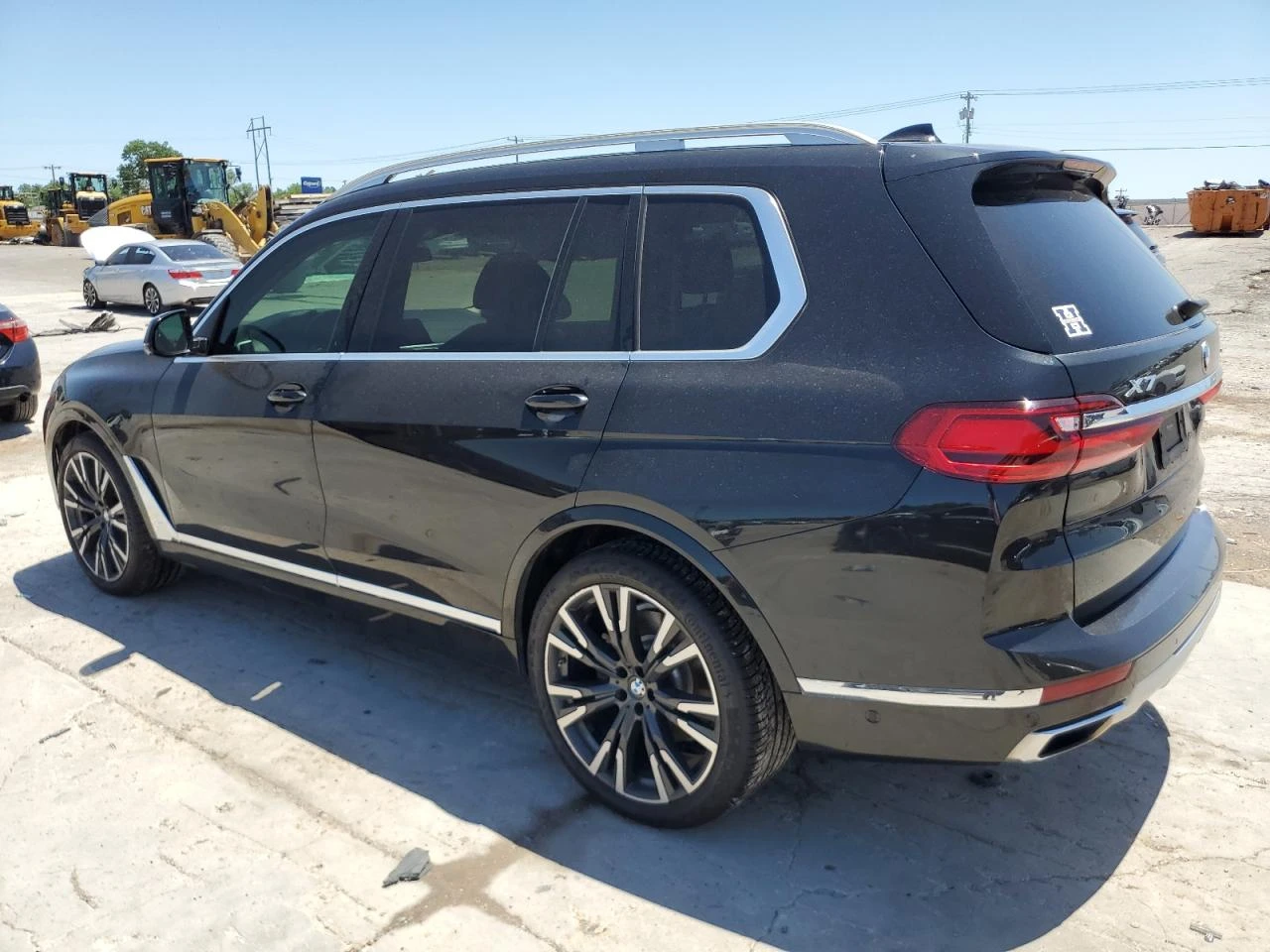 BMW X7 XDRIVE50I * КЛИП НА ДВИГАТЕЛ* * ЛИЗИНГ*  - изображение 3