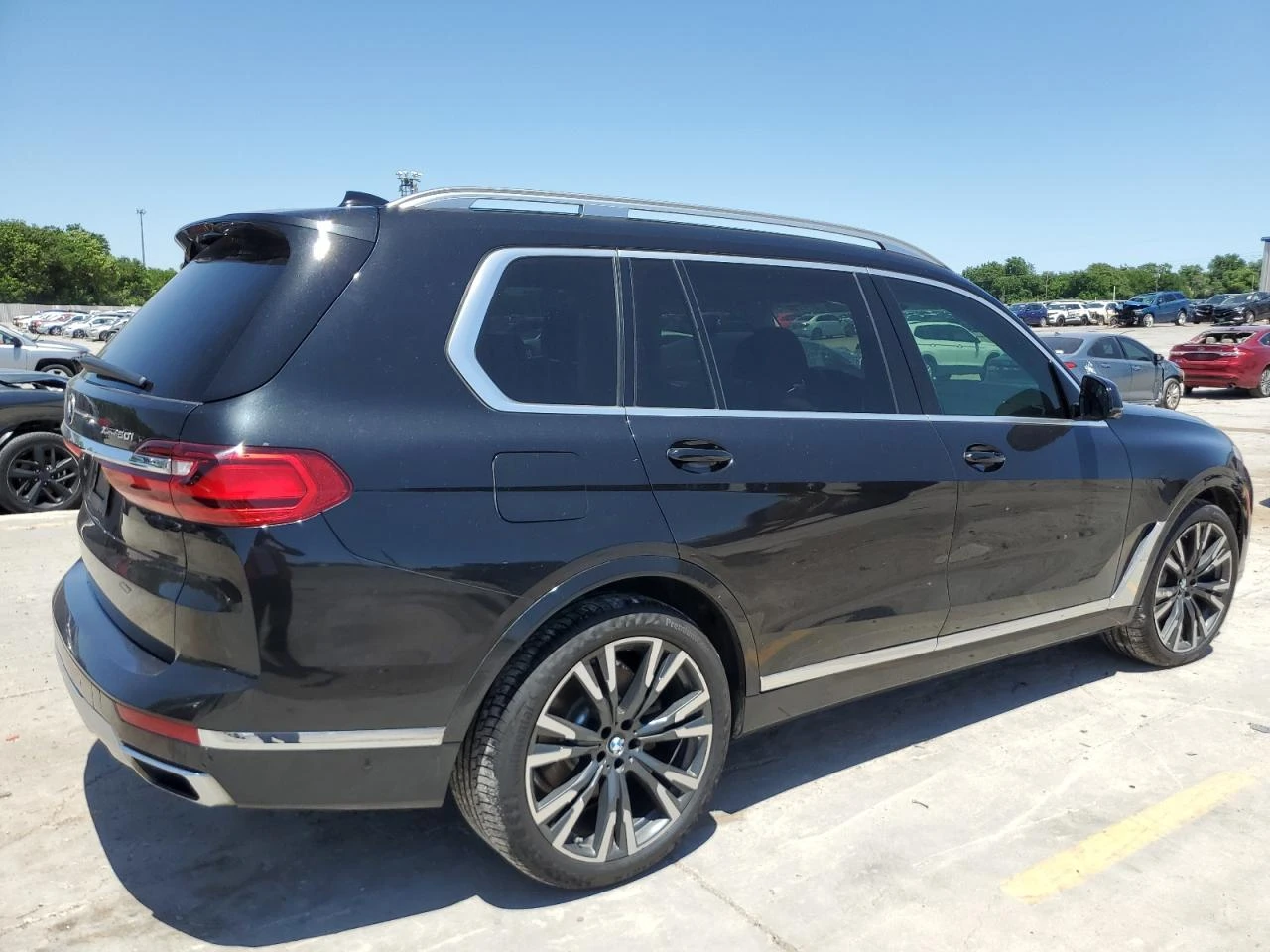 BMW X7 XDRIVE50I * КЛИП НА ДВИГАТЕЛ* * ЛИЗИНГ*  - изображение 4