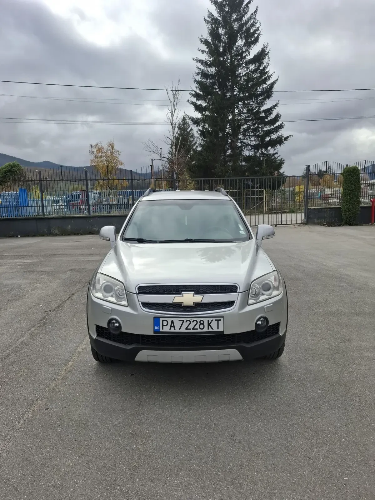 Chevrolet Captiva 2.0VCDI 150к.с 4Х4 7 МЕСТЕН АВТОМАТИК  - изображение 3