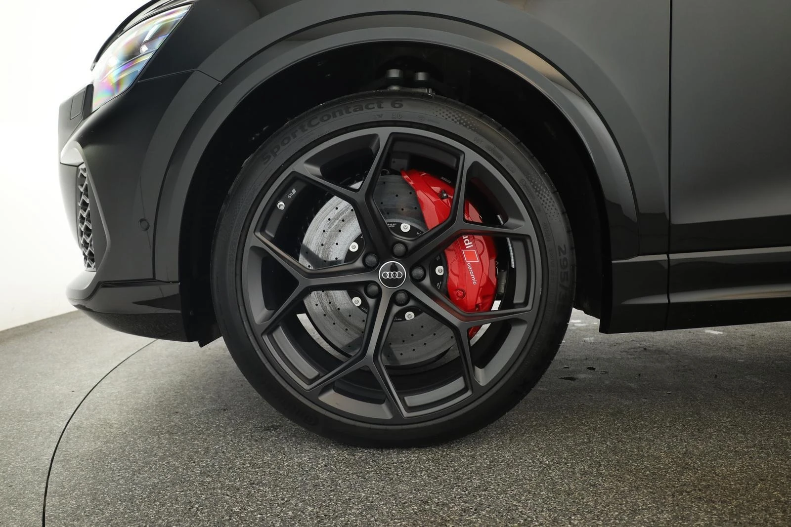 Audi RSQ8 PERFORMANCE/CERAMIC/DYNAMIC/CARBON/B&O/HEAD UP/360 - изображение 4