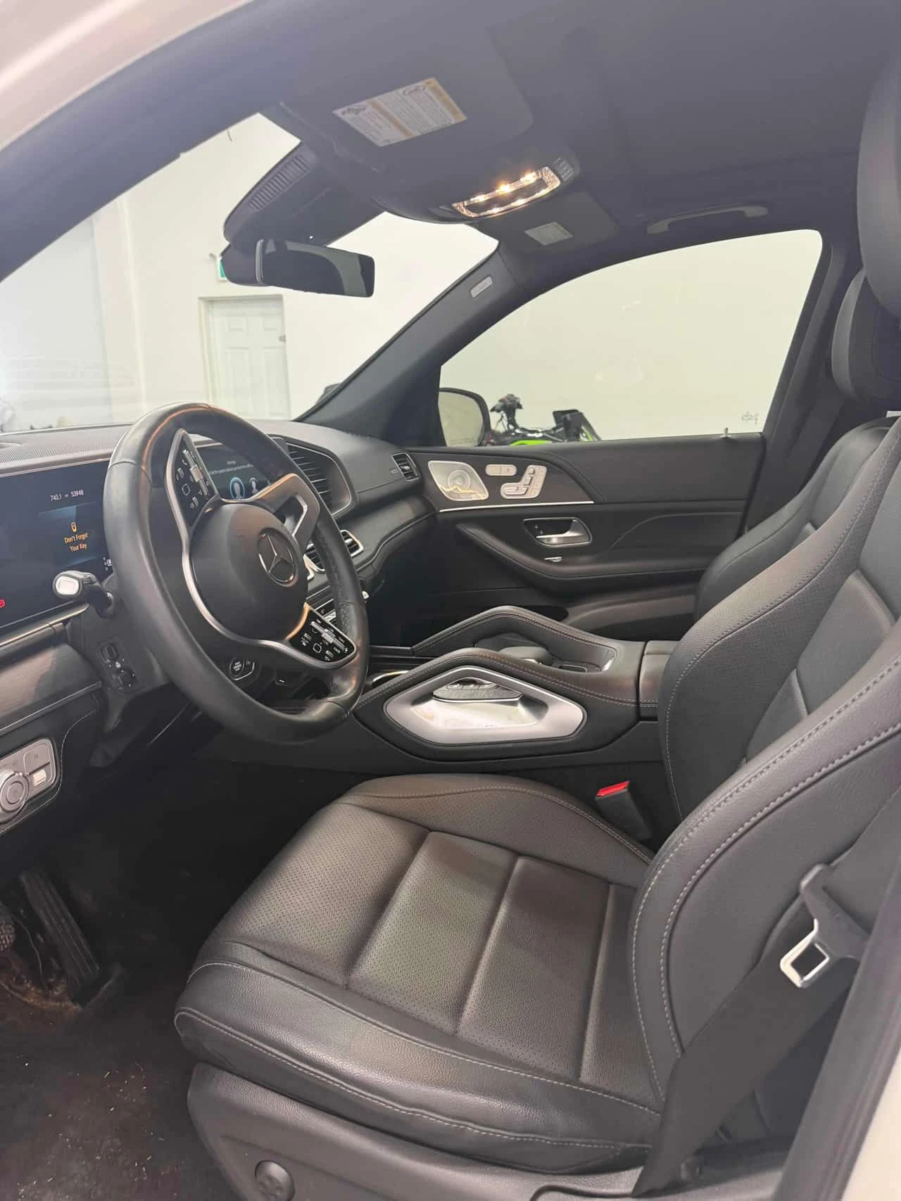 Mercedes-Benz GLE 450 BURMESTER/ПАНОРАМА/ДИСТРОНИК/HUD, снимка 6 - Автомобили и джипове - 54001758