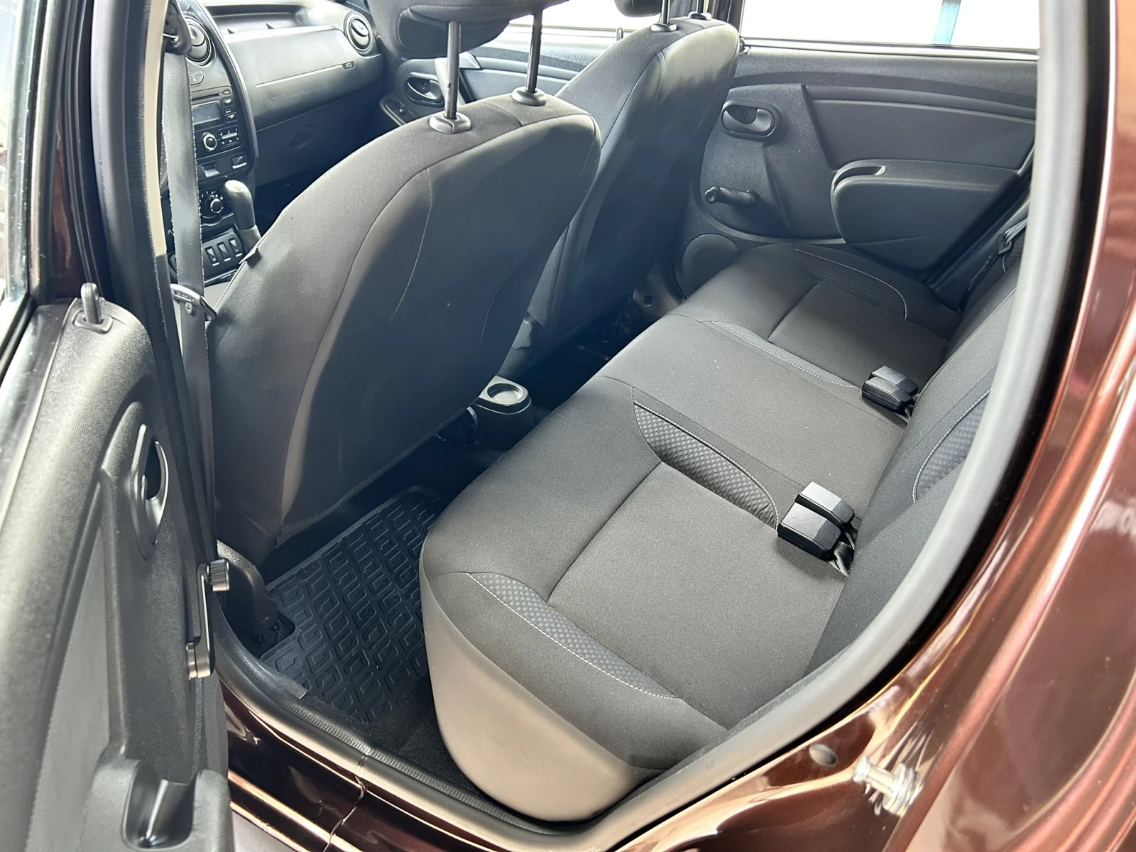 Dacia Duster 1.6i* FACE* Euro6* TUV ��� | Mobile.bg � ����������� 10
