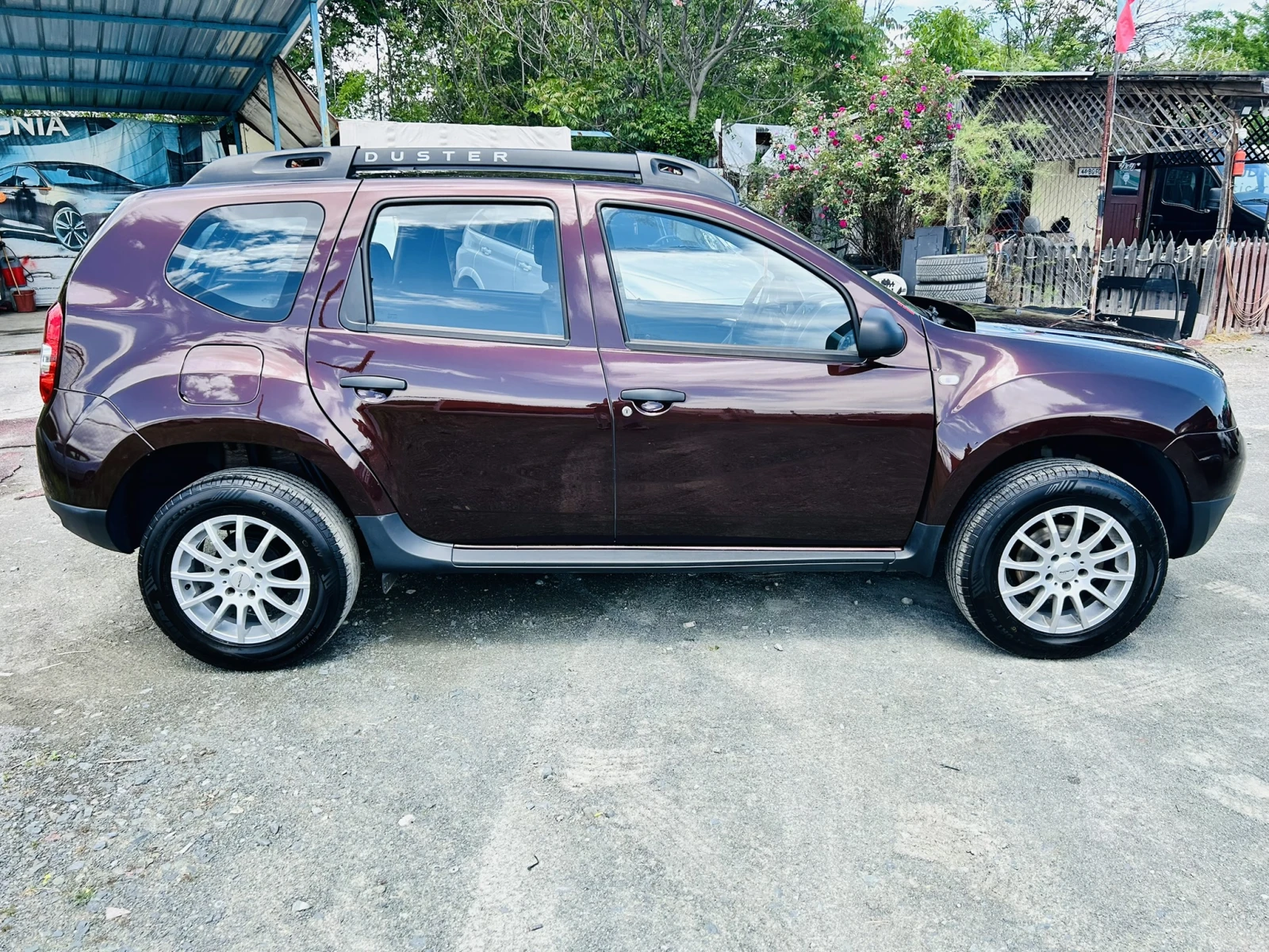 Dacia Duster 1.6i* FACE* Euro6* TUV ��� | Mobile.bg � ����������� 6