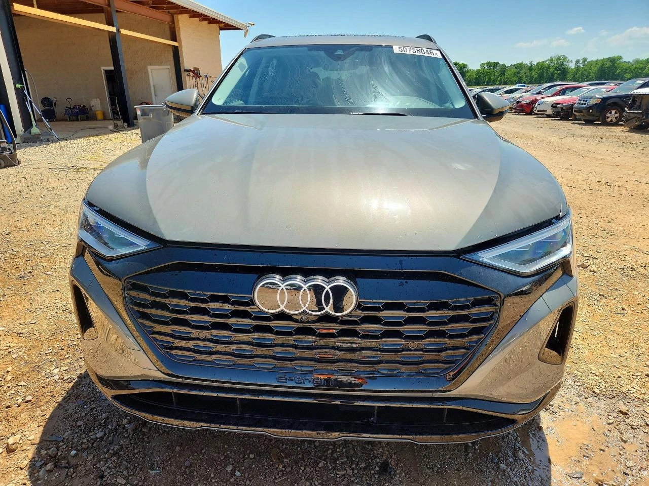 Audi Q8 E-Tron Premium Plus, снимка 5 - Автомобили и джипове - 54744873