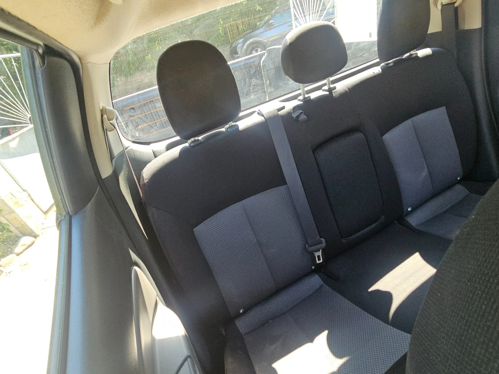 Mitsubishi L200 2.0 ТД 4х4 2018 Г., снимка 11 - Автомобили и джипове - 55502582