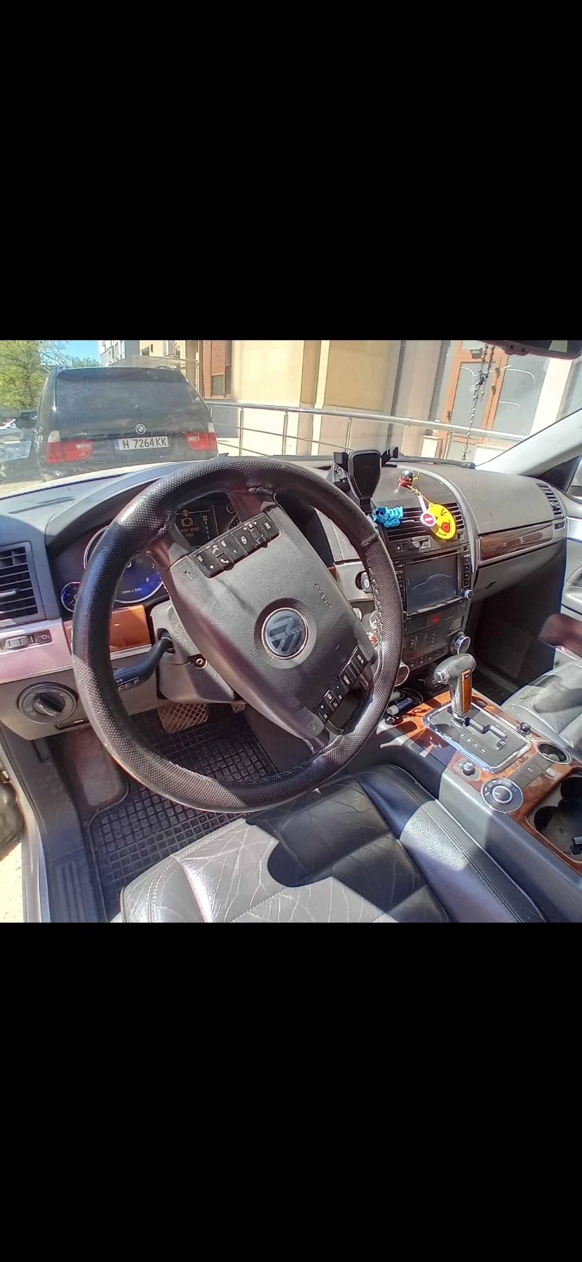 VW Touareg, снимка 7 - Автомобили и джипове - 55536351