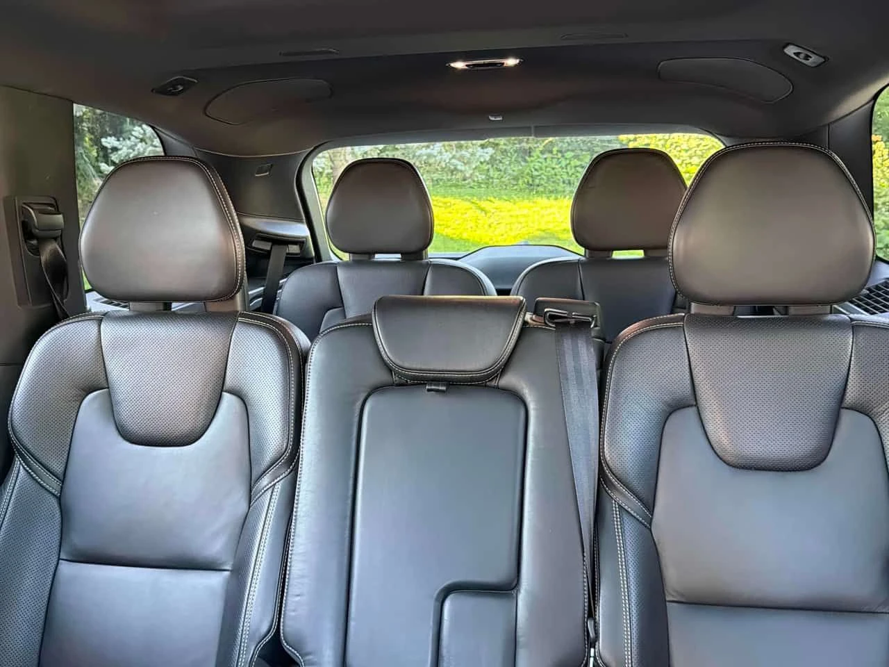 Volvo Xc90 T8 R Design  CARFAX, снимка 12 - Автомобили и джипове - 55681376