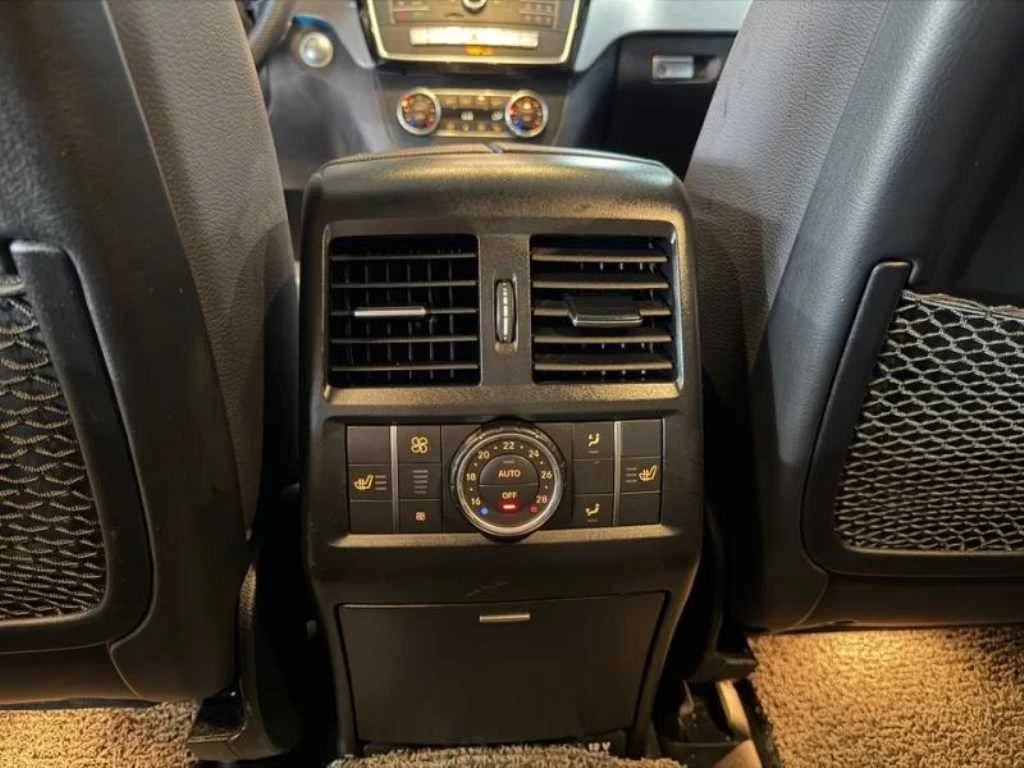 Mercedes-Benz GLE 350 D * AMG * COUPE * 360 * AIRMATIC * TV * ПАНОРАМА *, снимка 12 - Автомобили и джипове - 56019063