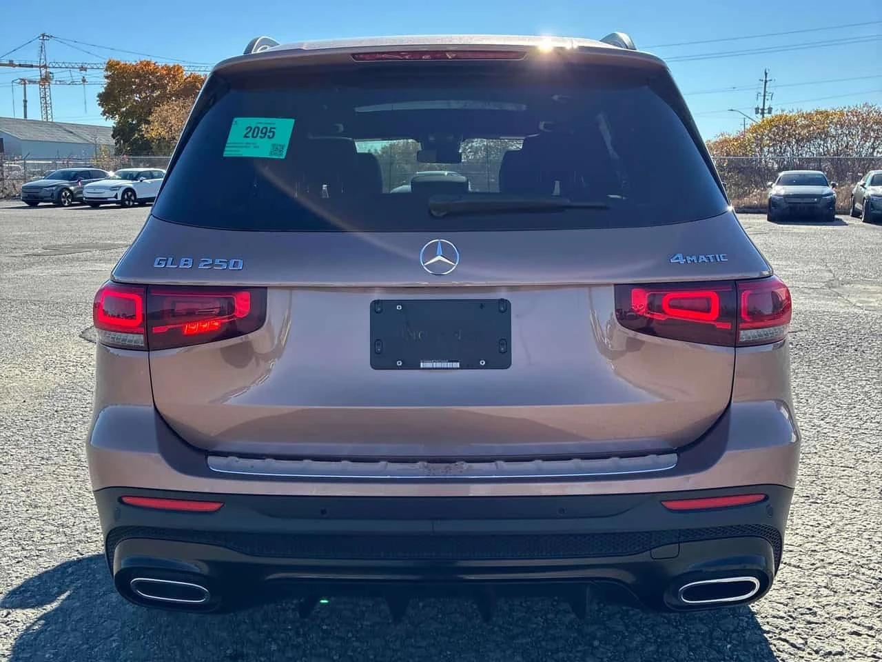 Mercedes-Benz GLB 250 AMG Pkg | Night Pkg | CARFAX | Mobile.bg � ����������� 4