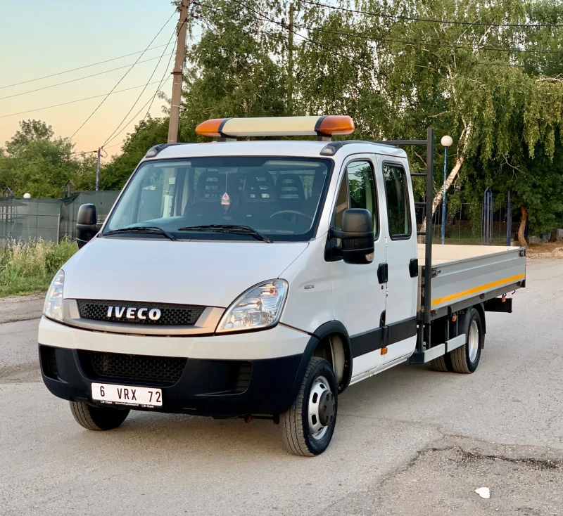 Iveco Daily 3.0* SUPER MAXIII 4.20м.* КЛИМАТИК* ФУЛ ЕКСТРИ, снимка 2 - Бусове и автобуси - 48352668