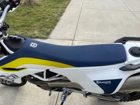 Husqvarna Svartpilen 701 ENDURO 701 2018, снимка 11