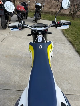 Husqvarna Svartpilen 701 ENDURO 701 2018, снимка 8