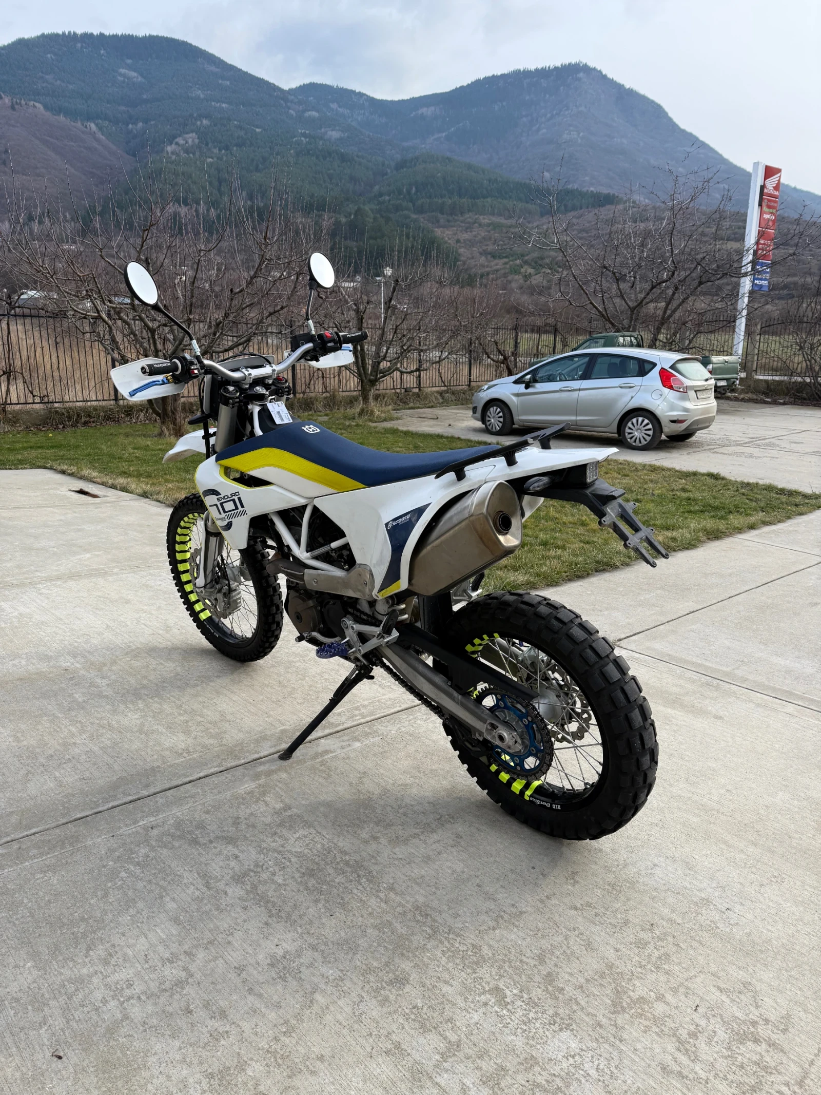 Husqvarna Svartpilen 701 ENDURO 701 2018 - изображение 6