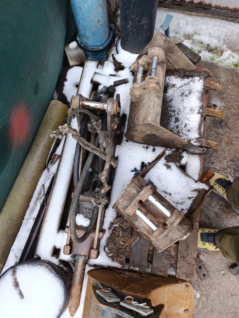 Багер JCB 8020, снимка 5 - Индустриална техника - 53180700