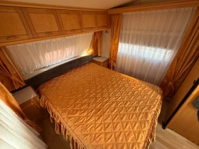 Каравана Hobby Exclusive 560 UFF Queen bed+ Форсет | Auto.bg — изображение 15