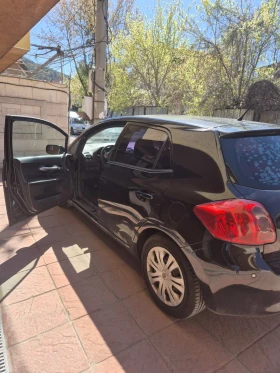 Toyota Auris, снимка 6
