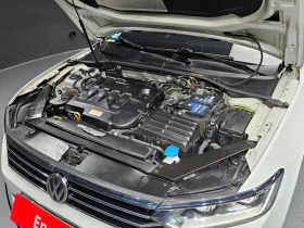VW Passat 2.0 Tdi Premium - САМО 30% АВАНС, снимка 16