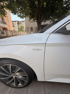 Skoda Superb L&K 4х4, снимка 7