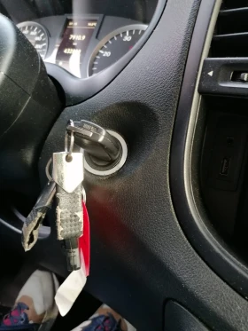 Mercedes-Benz Viano - 8925 € / 17455.78 лв. - 31390490 12