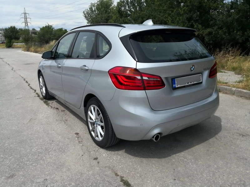 BMW 225 xE Plug In Hybrid, снимка 7 - Автомобили и джипове - 47088110