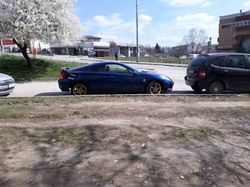 Toyota Celica, снимка 2 - Автомобили и джипове - 48520104