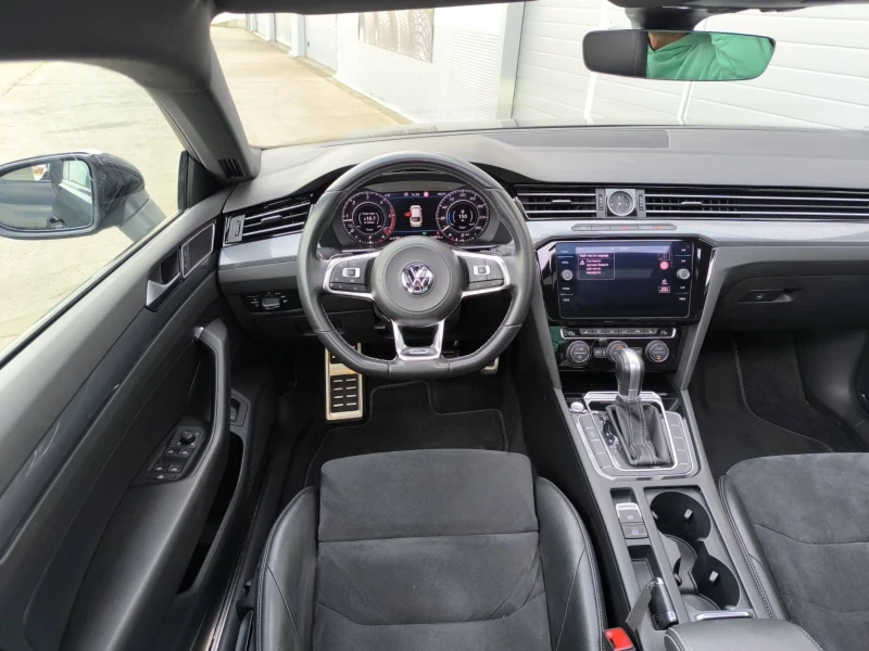 VW Arteon 2.0 TDI R-line, снимка 6 - Автомобили и джипове - 49525637