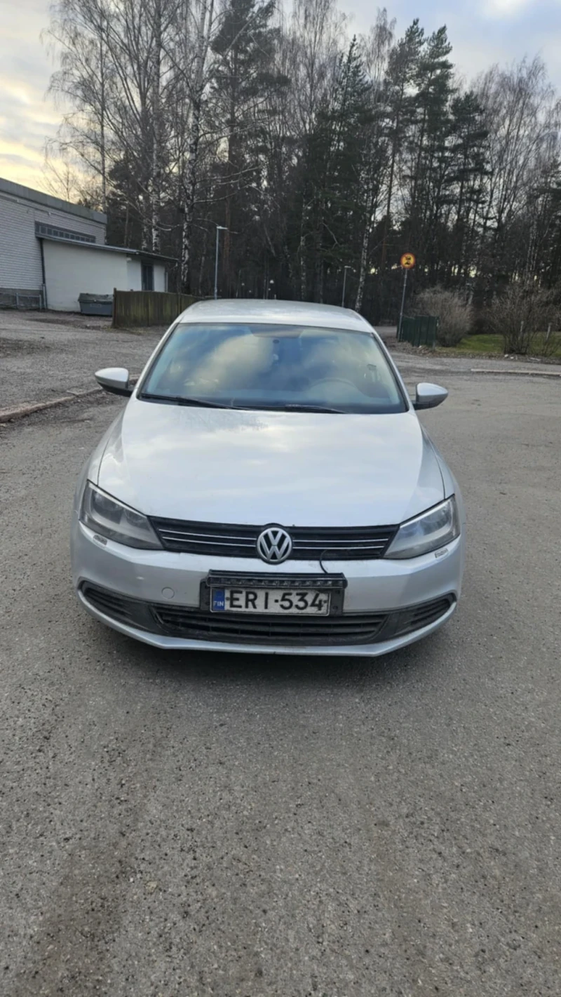 VW Jetta, снимка 1 - Автомобили и джипове - 49552753