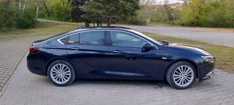 Opel Insignia 1.6 CDTI , снимка 4 - Автомобили и джипове - 50130169