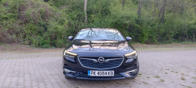Opel Insignia 1.6 CDTI , снимка 2 - Автомобили и джипове - 50130169