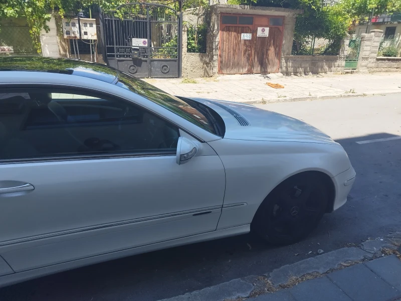 Mercedes-Benz CLK 240, снимка 9 - Автомобили и джипове - 52241943
