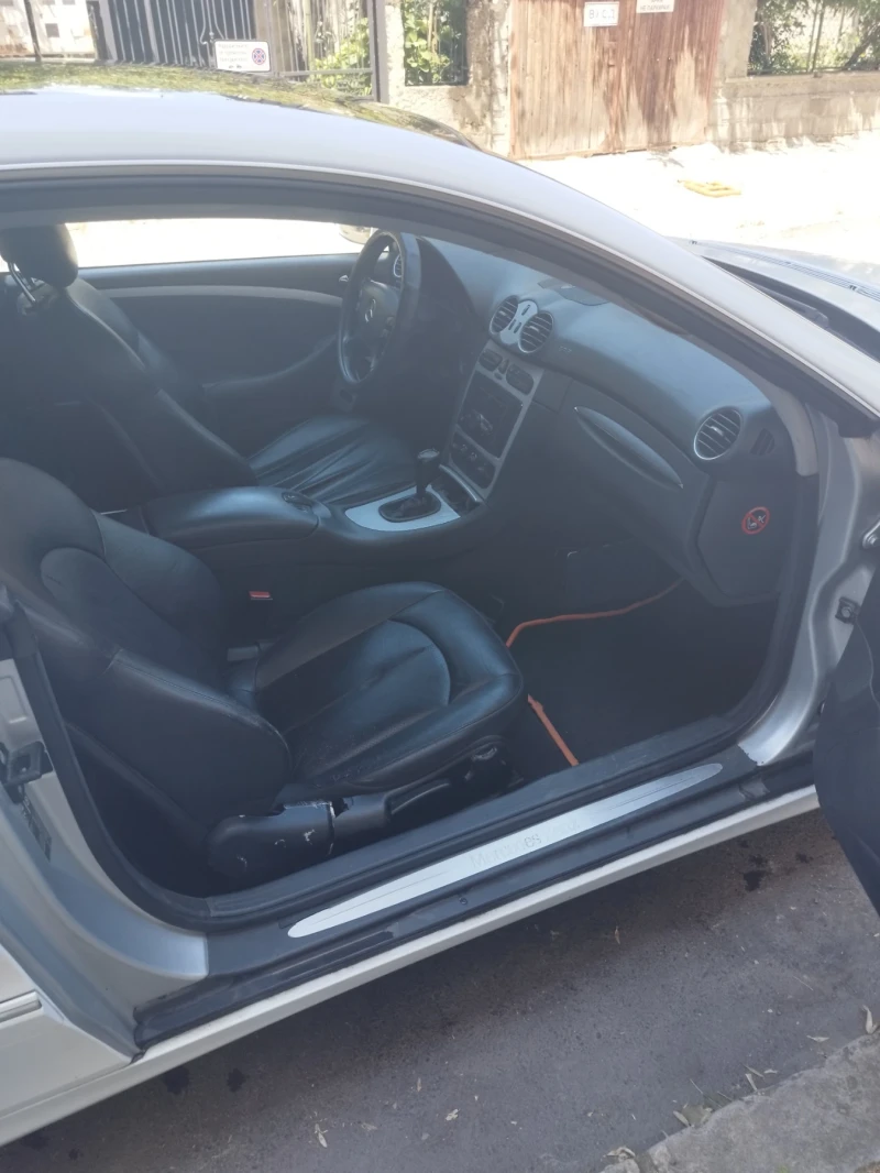 Mercedes-Benz CLK 240, снимка 2 - Автомобили и джипове - 52241943