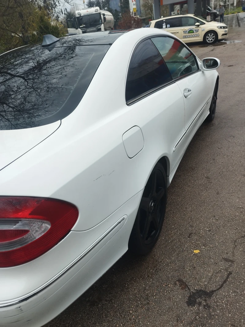 Mercedes-Benz CLK 240, снимка 16 - Автомобили и джипове - 52241943