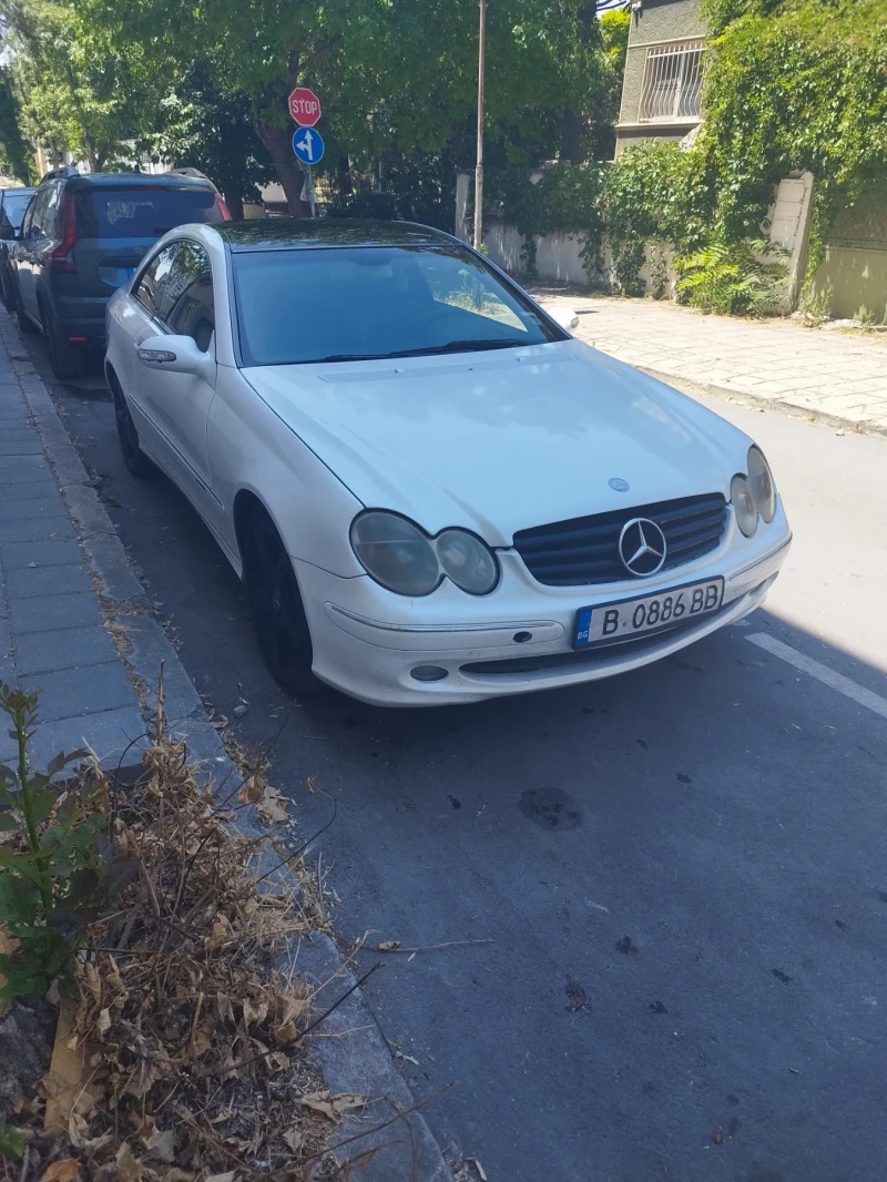 Mercedes-Benz CLK 240, снимка 8 - Автомобили и джипове - 52241943