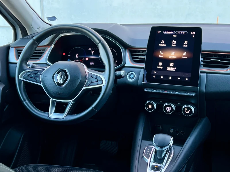 Renault Captur E-Tech Plug-In Hybrid/FULL, снимка 13 - Автомобили и джипове - 52370978